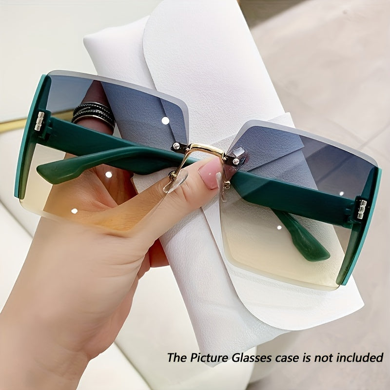 Unisex Oversized Gradient Glasses, Elegant and Modern