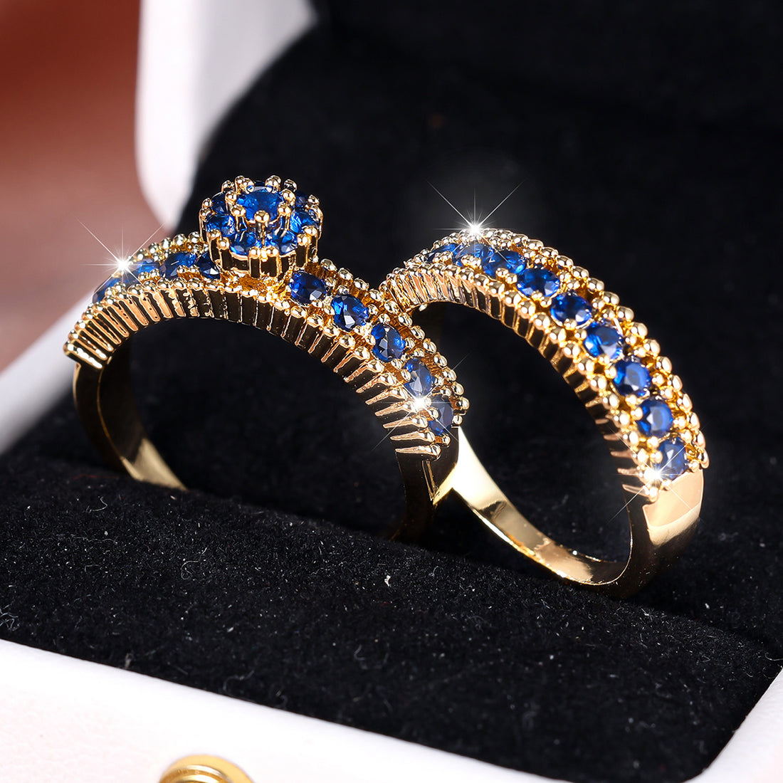 2 Piece Luxury Ring Set - Blue Cubic Zirconia