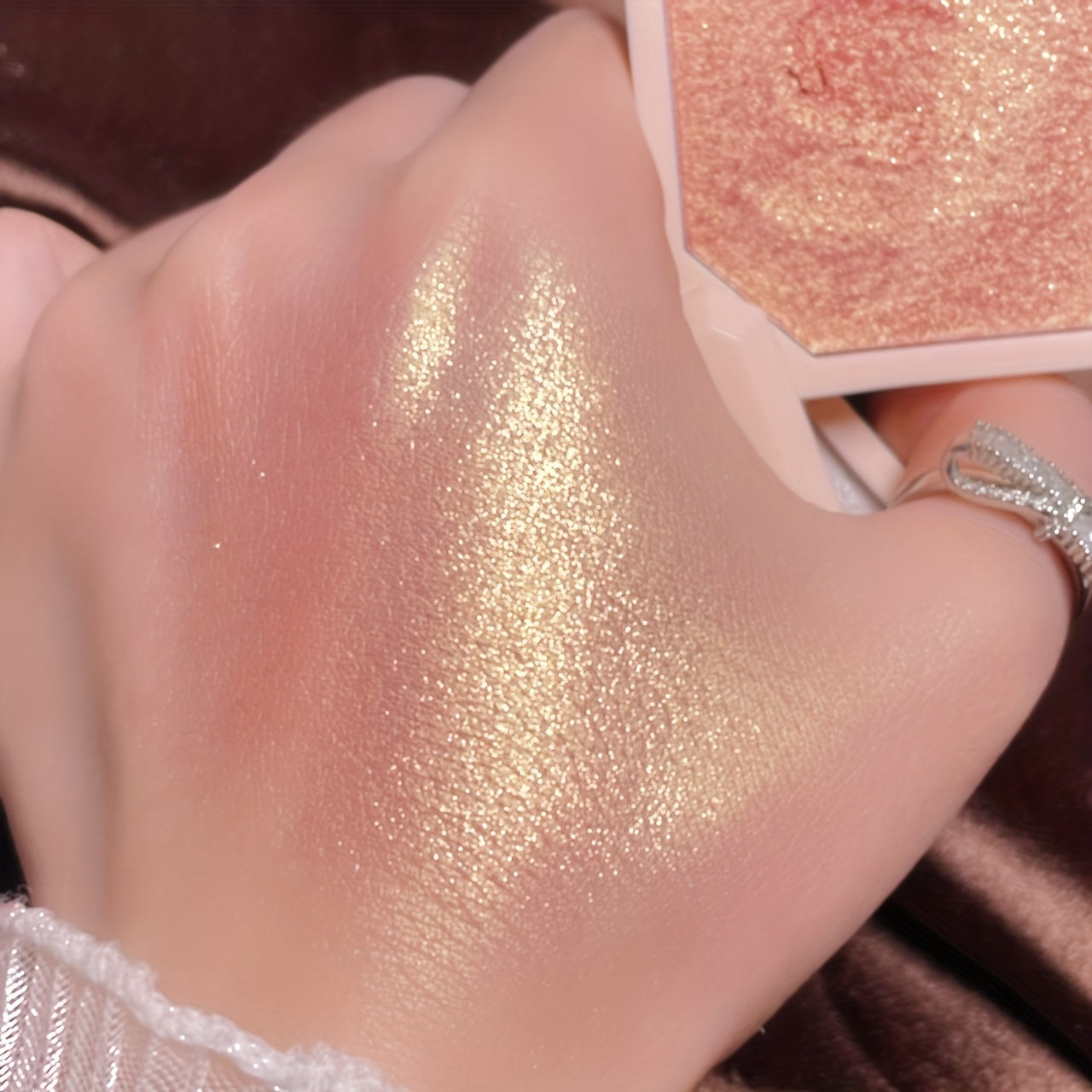 Poudre Illumineuse Ultra-Glitter pour Contour et Blush