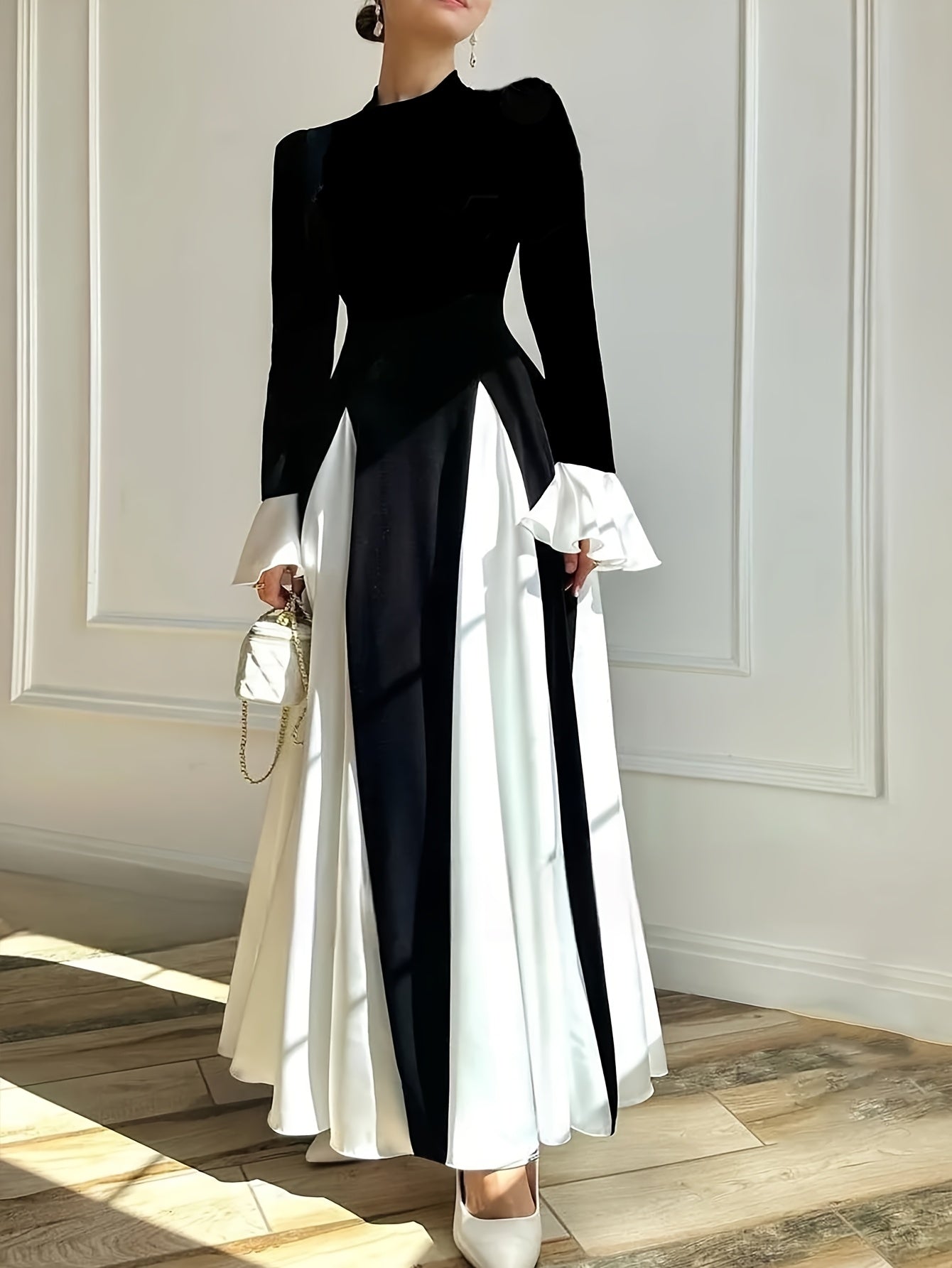 Plain Fitted Long Dress with Round Neck in Polyester