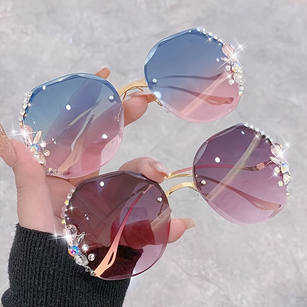 Lunettes en Rhinestones pour Femmes - Design Découpé et Élégant