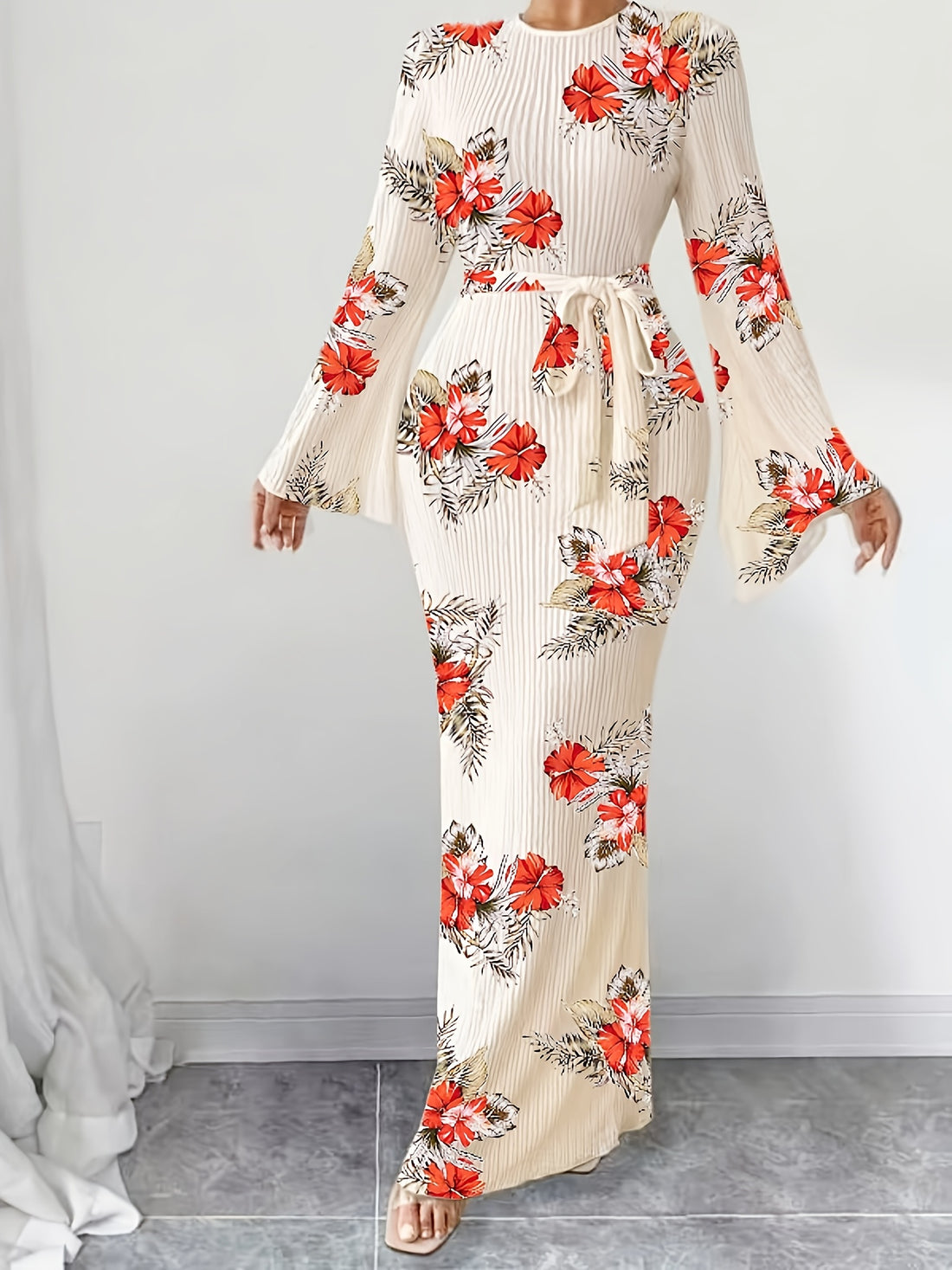 Women's Elegant Floral Maxi Dress with Pleated Details